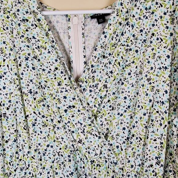 Torrid Ditst Floral Cloud Dancer Midi Challis Surplice Dress Size 22 - Picture 5 of 13